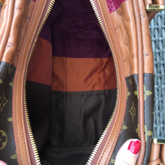 Louis Vuitton Monogram Blocks - Picture 7 of 8